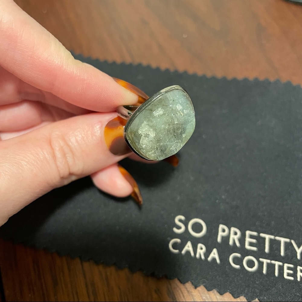Daring Ring | So Pretty Cara Cotter | Raw Labradorite & Gunmetal | size 6